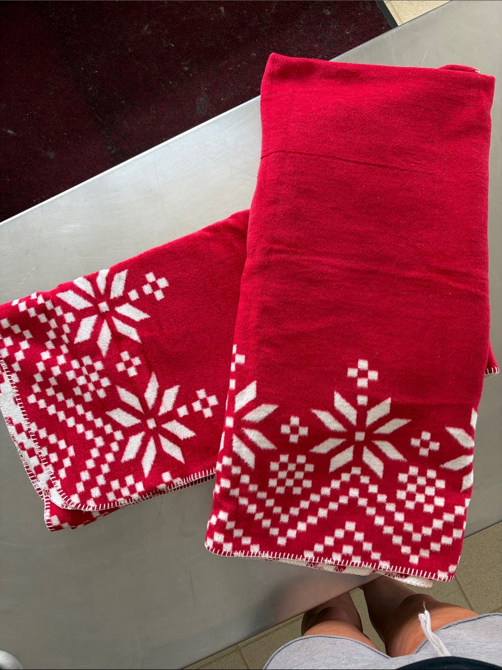Red Nordic Snowflake Throw Blanket - Brand